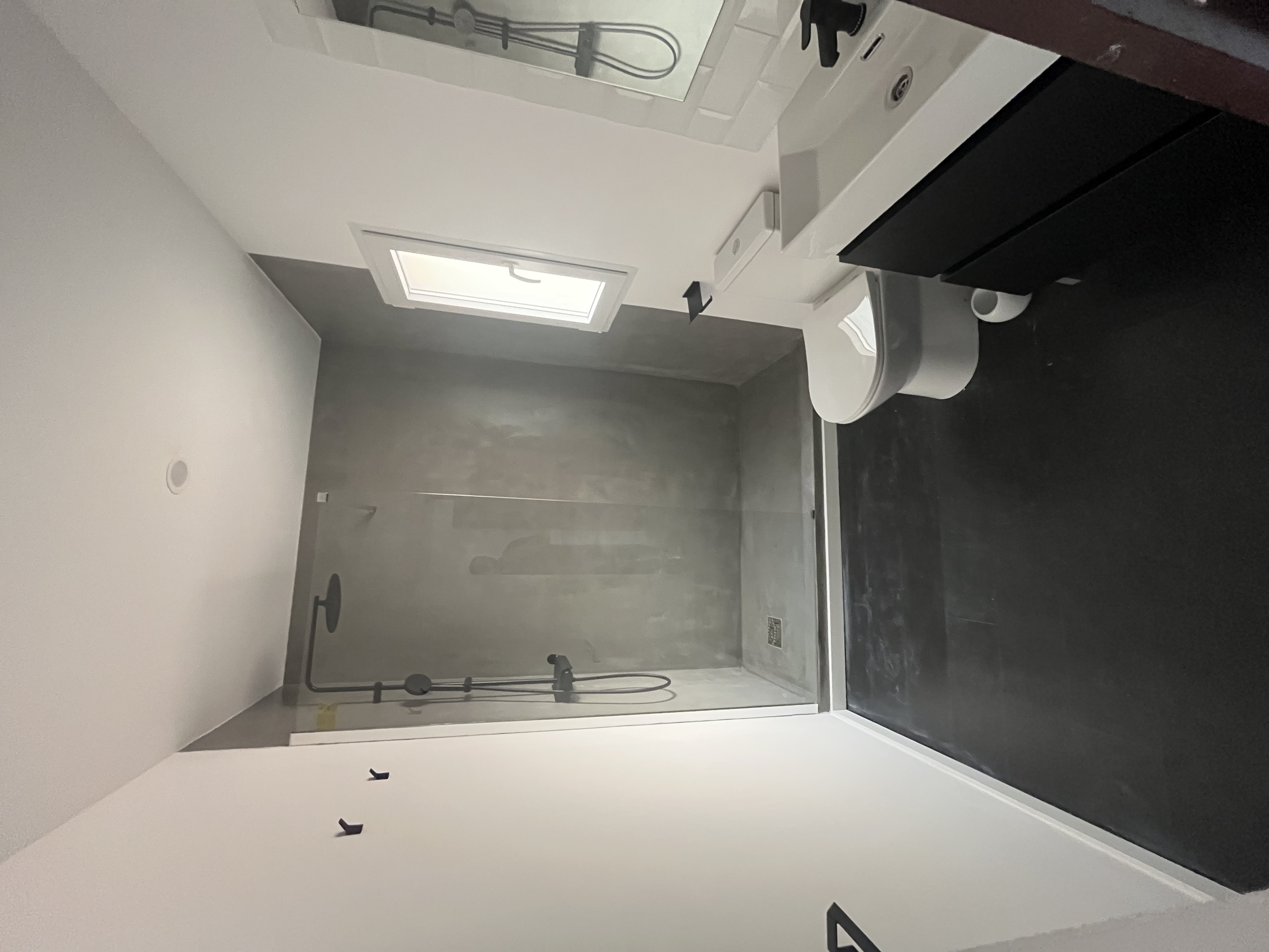 Baño con microcemento